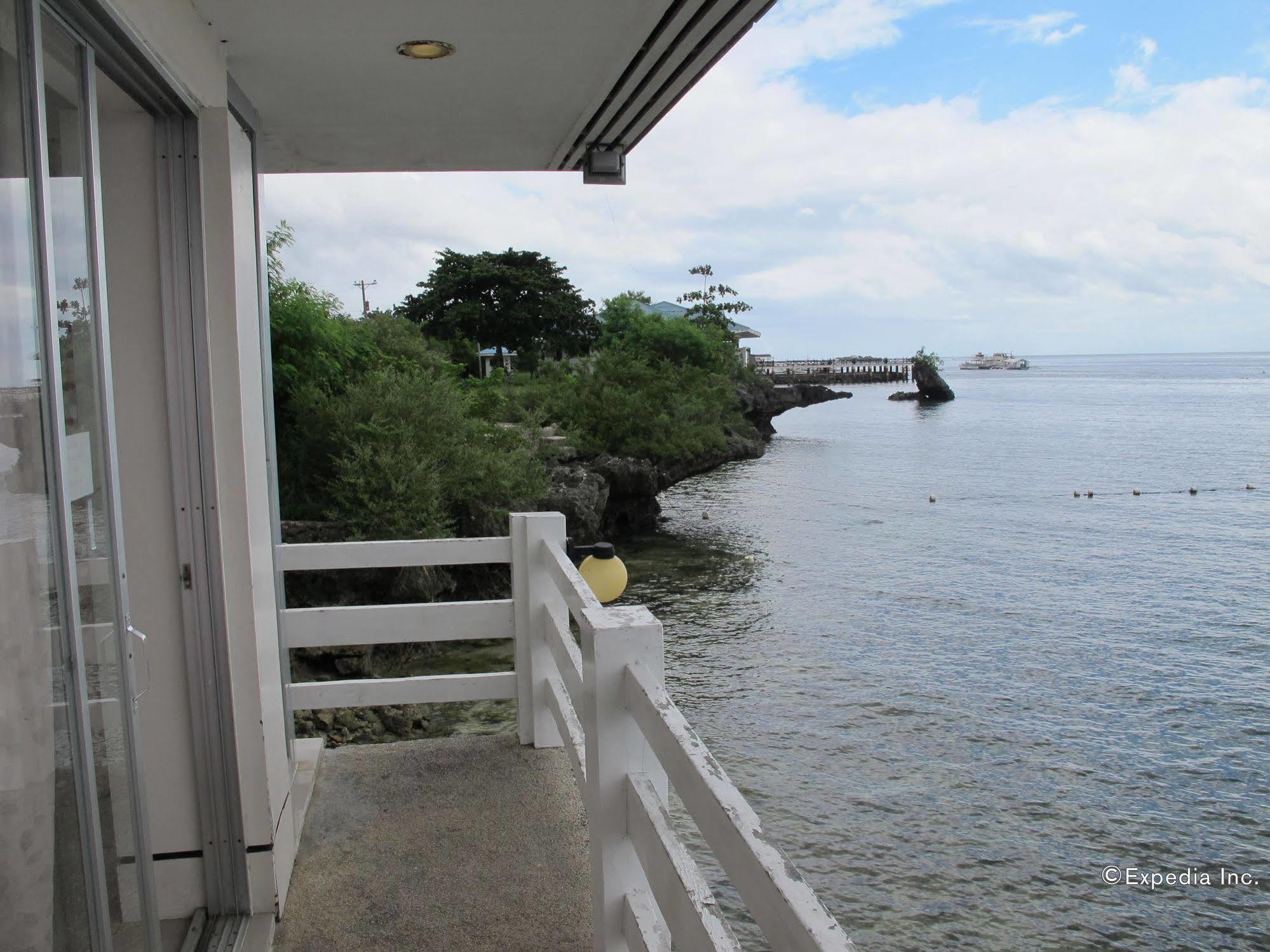 Bluefins Resort Lapu-Lapu City Kültér fotó