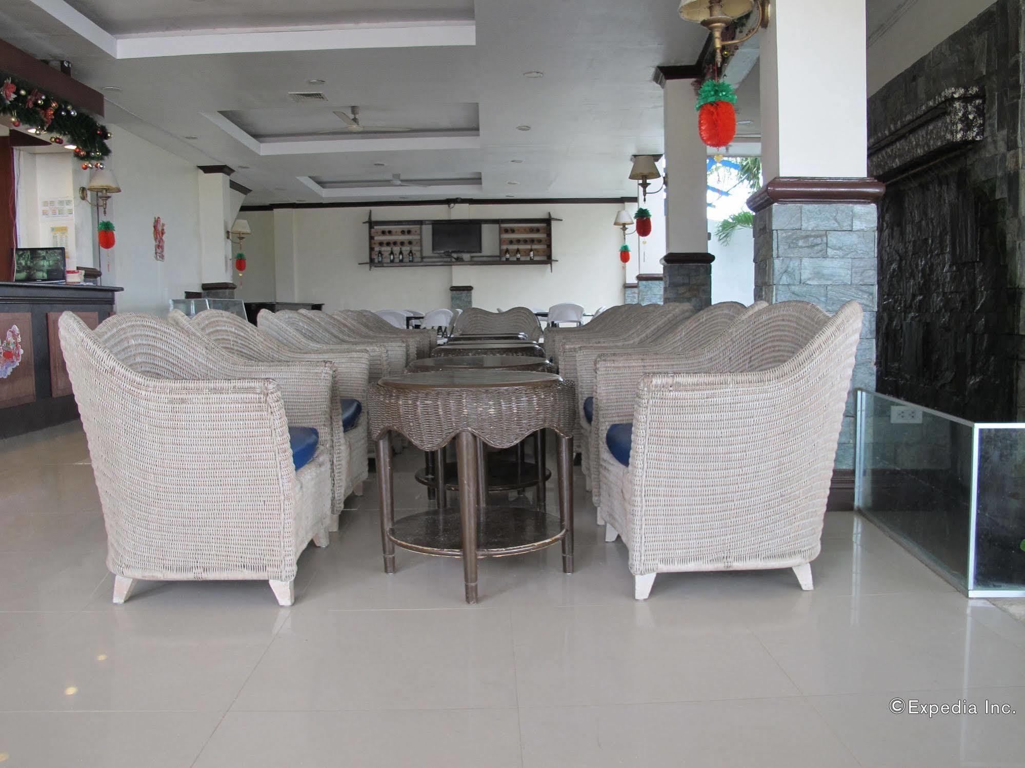 Bluefins Resort Lapu-Lapu City Kültér fotó