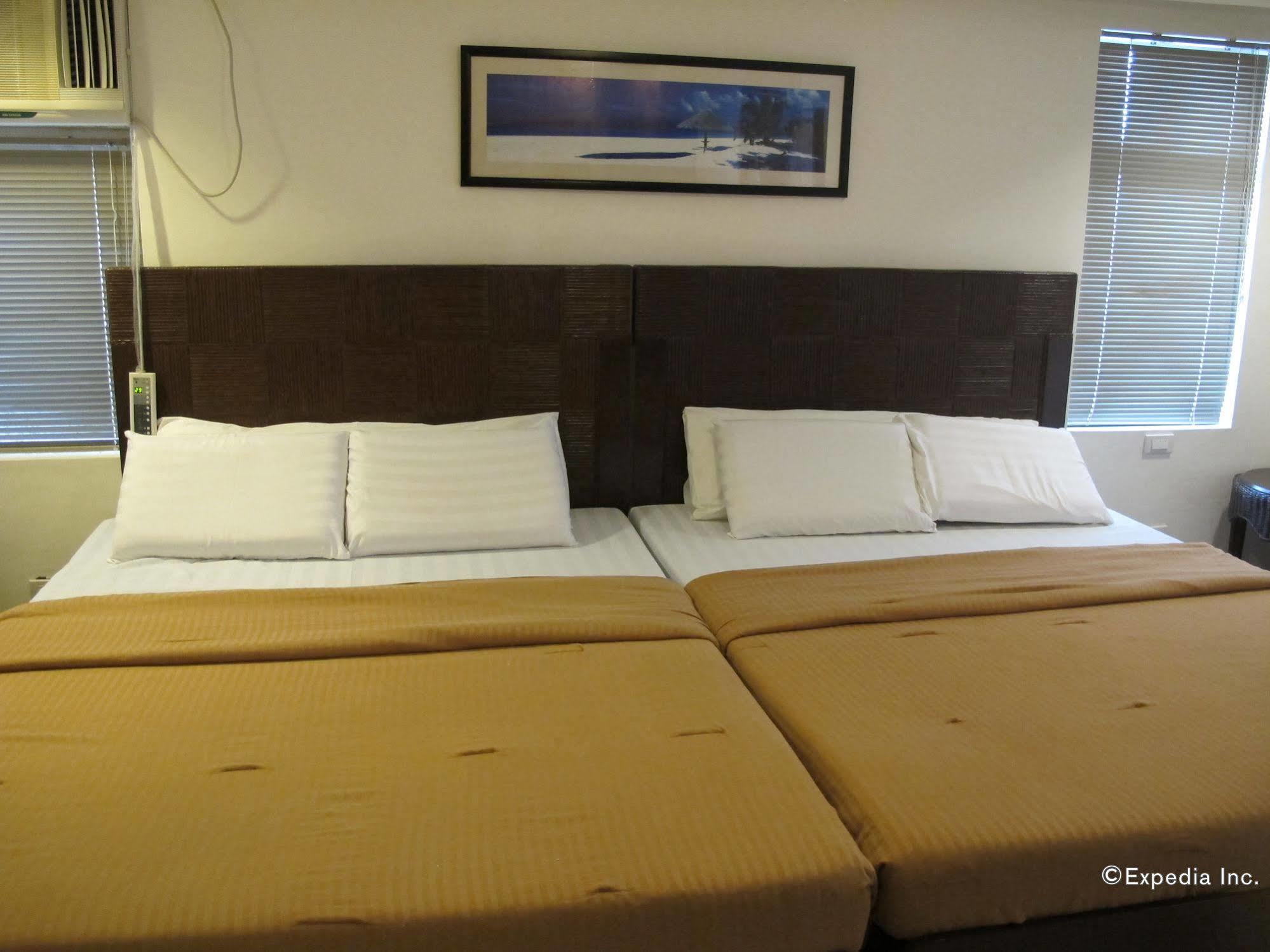 Bluefins Resort Lapu-Lapu City Kültér fotó