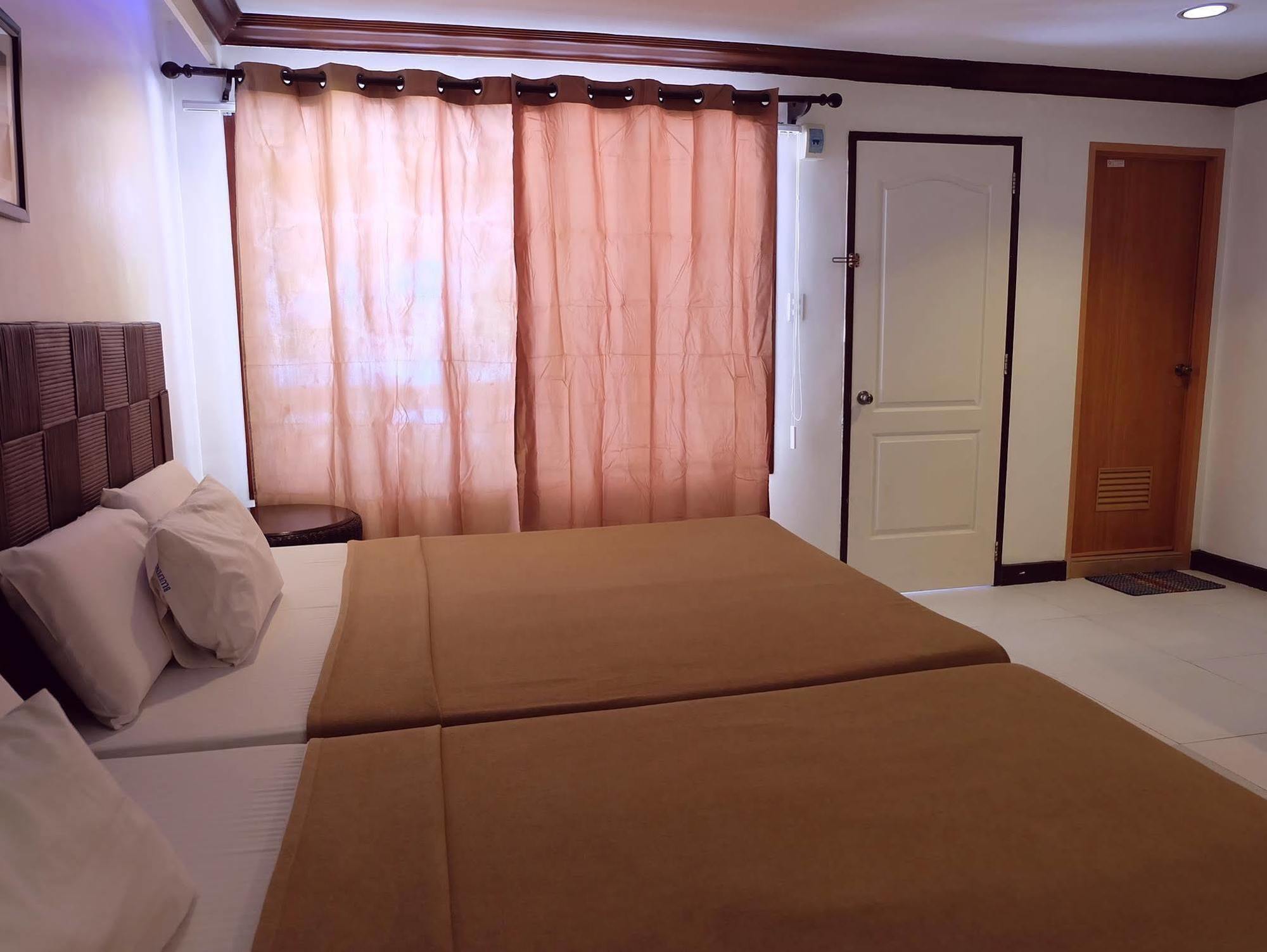 Bluefins Resort Lapu-Lapu City Kültér fotó