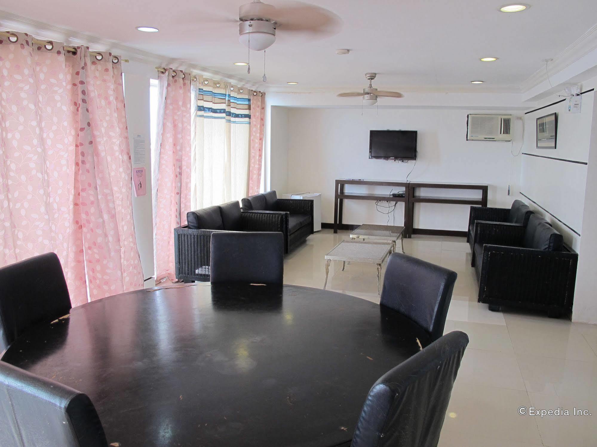 Bluefins Resort Lapu-Lapu City Kültér fotó