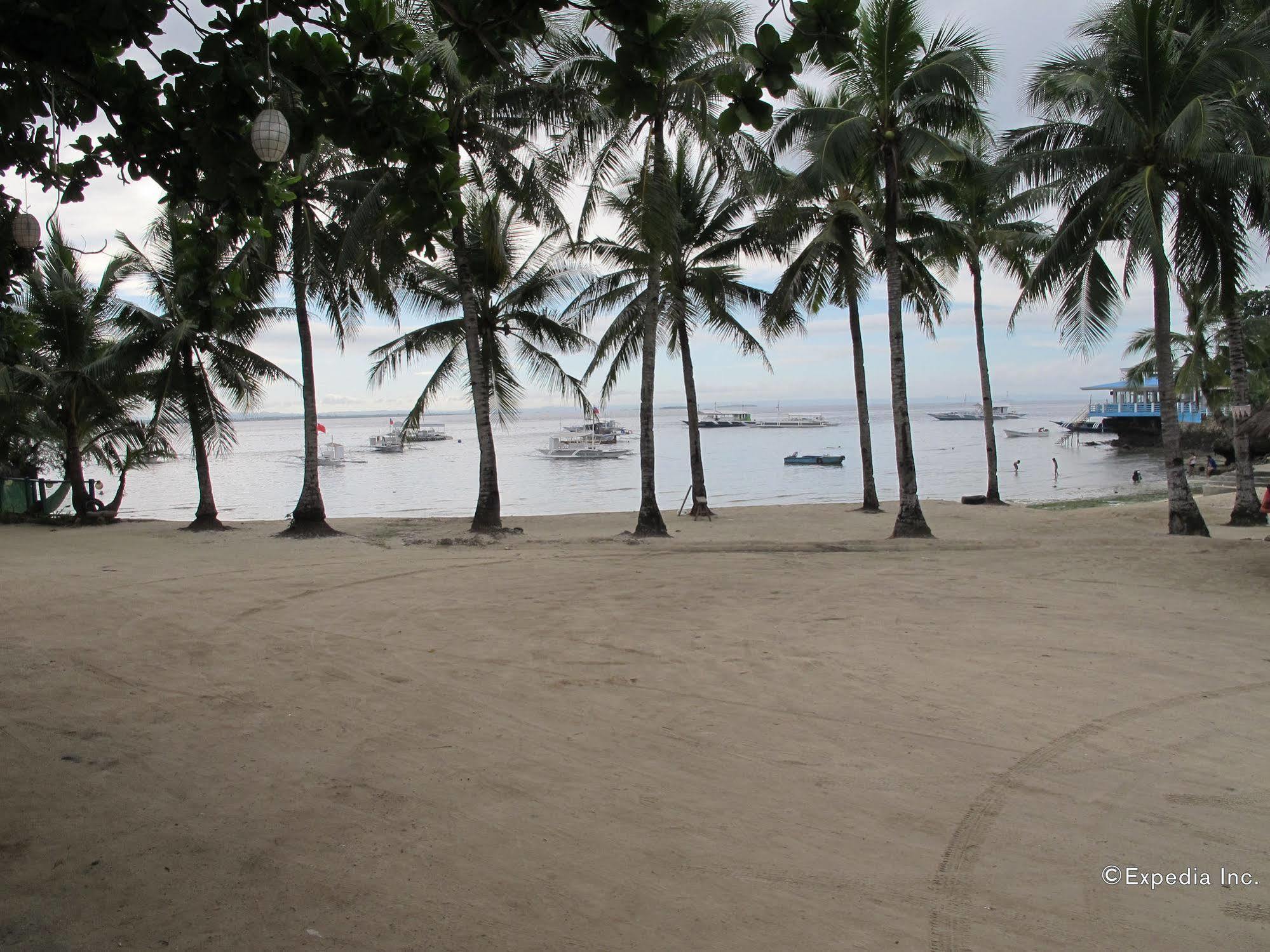 Bluefins Resort Lapu-Lapu City Kültér fotó